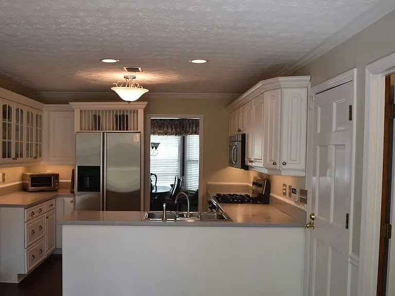1627 Pine Creek Way — Photo 11