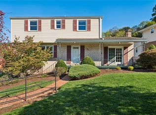 101 Ardennes Ct, Trafford, PA 15085