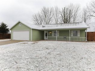 1901 SW D St, Bentonville, AR 72712