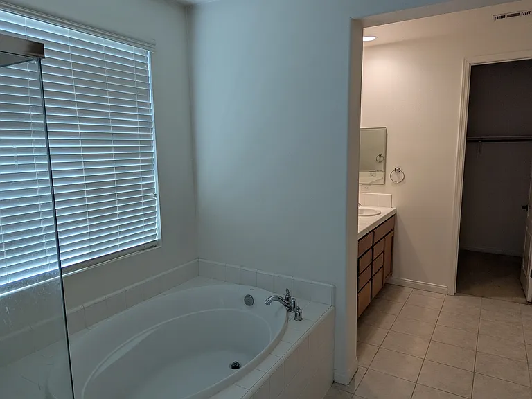10805 Prairie Stone Pl — Photo 9