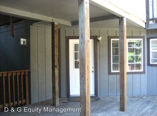 14712 Rio Nido Rd, Guerneville, CA 95446