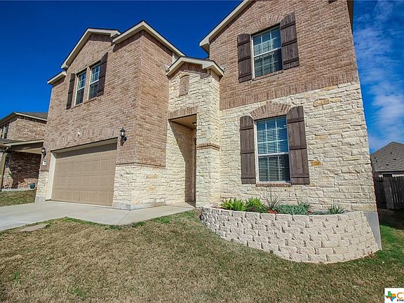 3rd image of 1211 Daffodil Dr