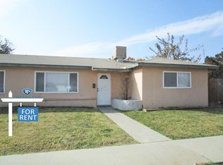 1422 Rodgers Rd, Hanford, CA 93230
