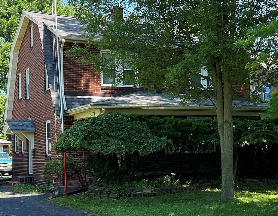 1st image of 3919 Euclid Blvd