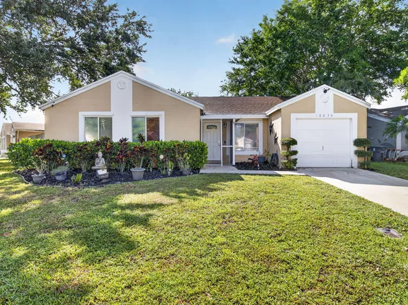 18838 Cloud Lake Circle, Boca Raton, FL 33496