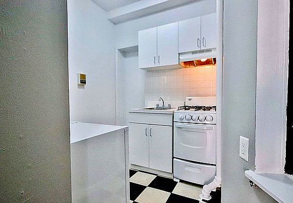 2nd image of 33 E 7th St #1C