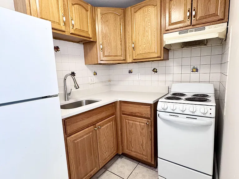 148 Liberty St #304 — Photo 9
