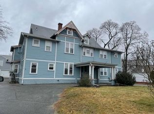 26 N Bend St APT 1, Pawtucket, RI 02860