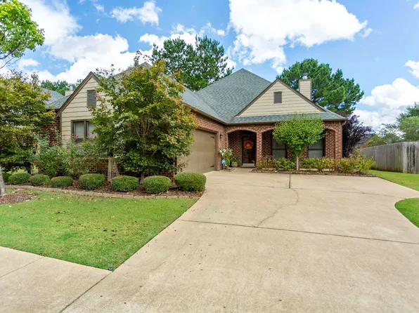 6362 Augusta Ln, Bessemer, AL 35022