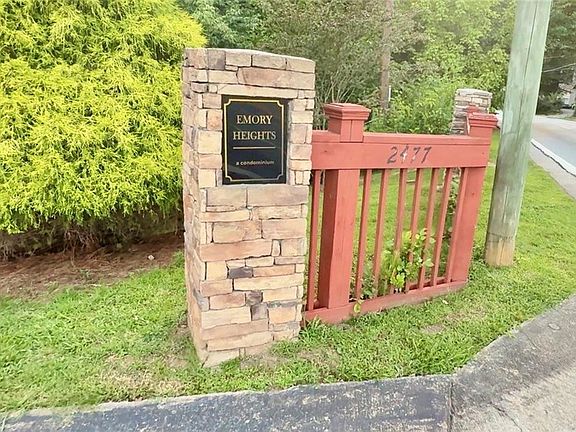 2nd image of 2477 N Decatur Rd APT C5