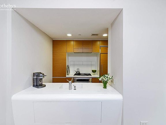 2nd image of 2 River Ter APT 3B
