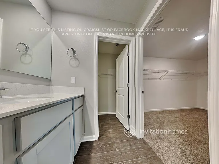925 Caitlin Loop — Photo 8