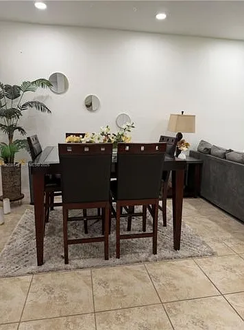 3 bed, 2.5 bath, $3,550 — Photo 3