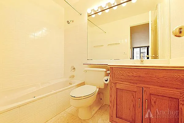 Rented by Anchor Associates | media 25