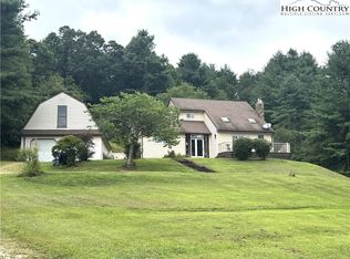 115 Old Knob Ln, Mouth of Wilson, VA 24363