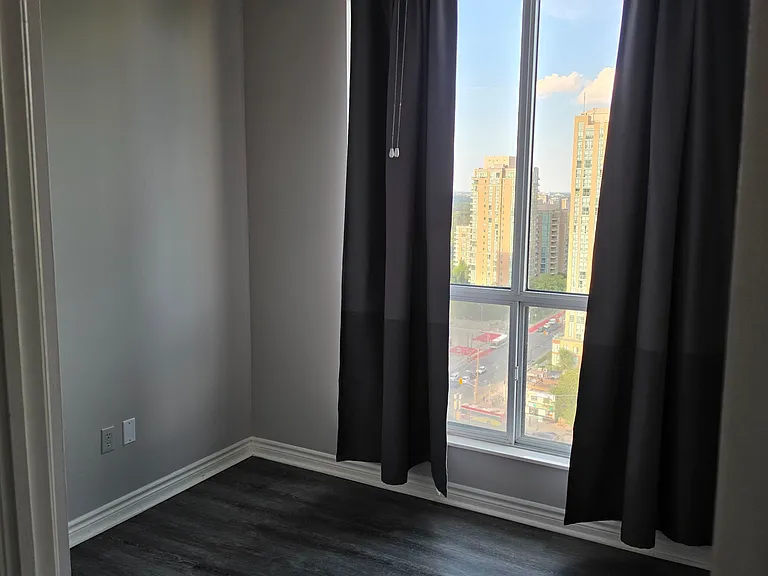 7 Lorraine Dr #2502 — Photo 9