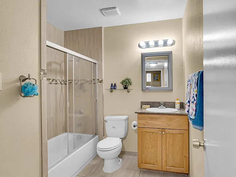 4206-4208 Casa Blanca Ln #4206 — Photo 19