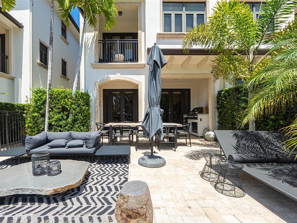 1st image of 101 Isle Of Venice Drive #101