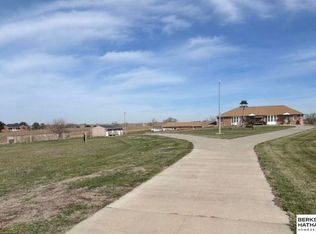 7560 W Stagecoach Rd, Crete, NE 68333