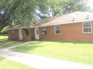 4801 Rhodes Dr, New Orleans, LA 70126