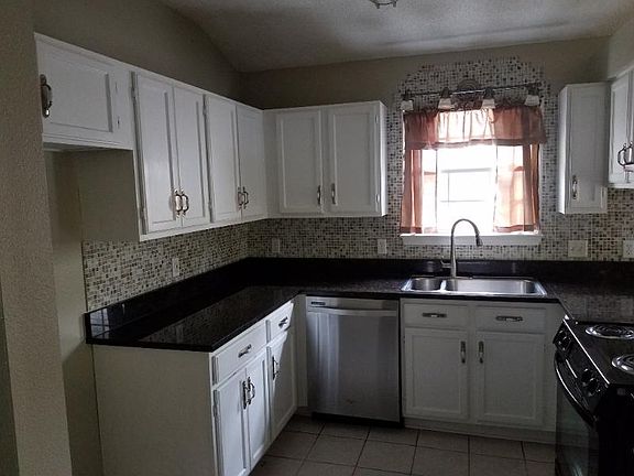 5th image of 169 Wildflower Ln