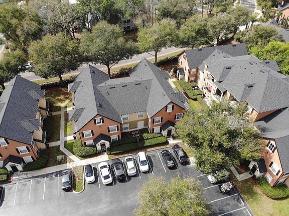 4th image of 6005 Westgate Dr Unit 2211