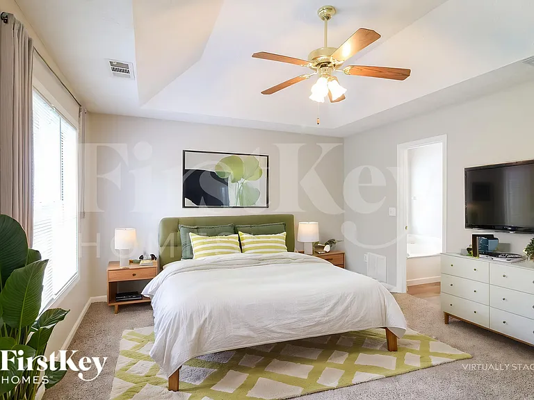 15 Fenwick Way — Photo 13