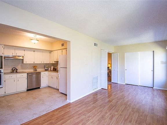 3rd image of 2416 World Parkway Blvd