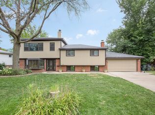 1321 Pam Anne Dr, Glenview, IL