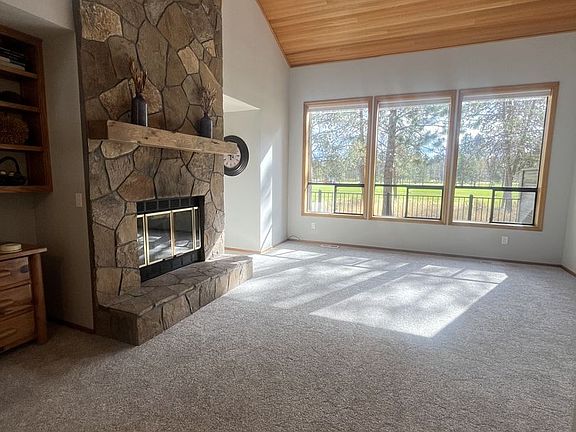 5th image of 9 Topflite Ln #17777