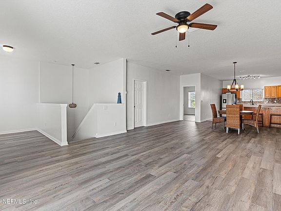 2nd image of 825 ANASTASIA Boulevard #C-16