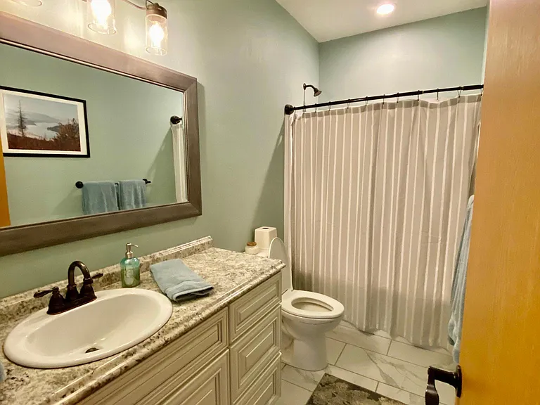 403 Bottle Bay Rd — Photo 14