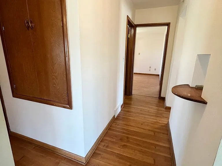 5009 E Linden Ln — Photo 10