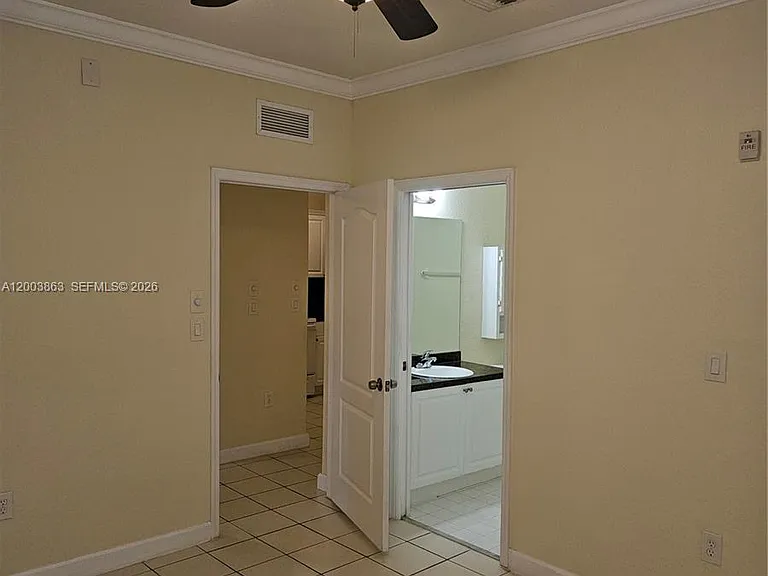1543 SE 25th St #100 — Photo 21