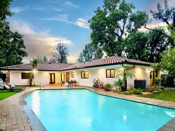 4301 Bergamo Dr, Encino, CA 91436