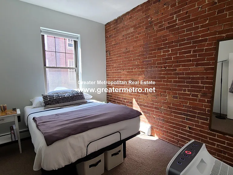 5 Charter St #4 — Photo 9