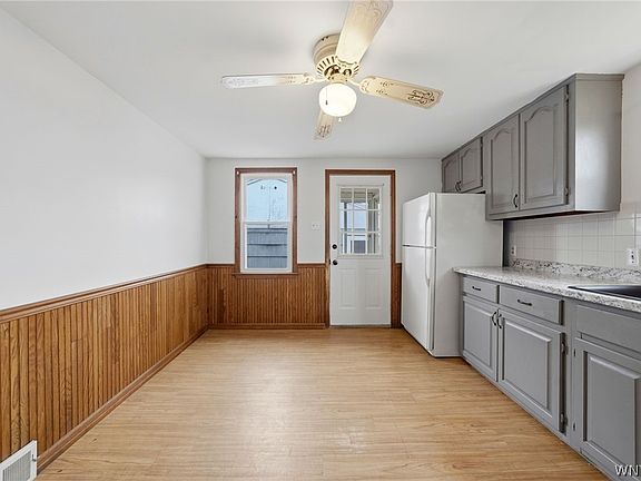 5th image of 795 Mineral Springs Rd