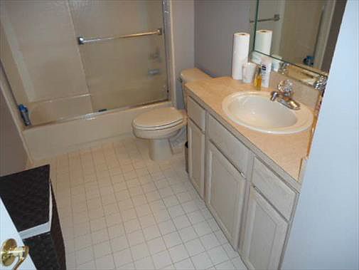 5th image of 1303 S Main St #43