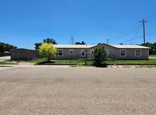 124 W 3rd Ave, Springfield, CO 81073