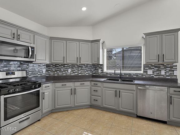 5th image of 1079 Paseo Freno