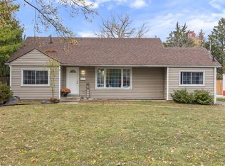 576 Ducharme St, Windsor, ON N9G1K4