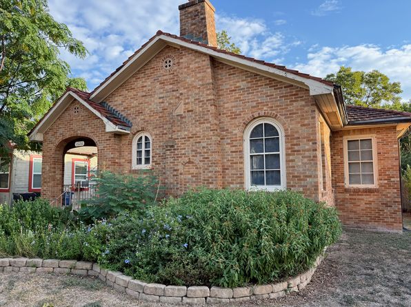 1626 W Mistletoe Ave