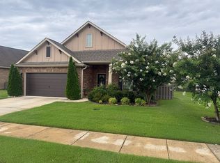 802 Park Pl, Athens, AL 35611