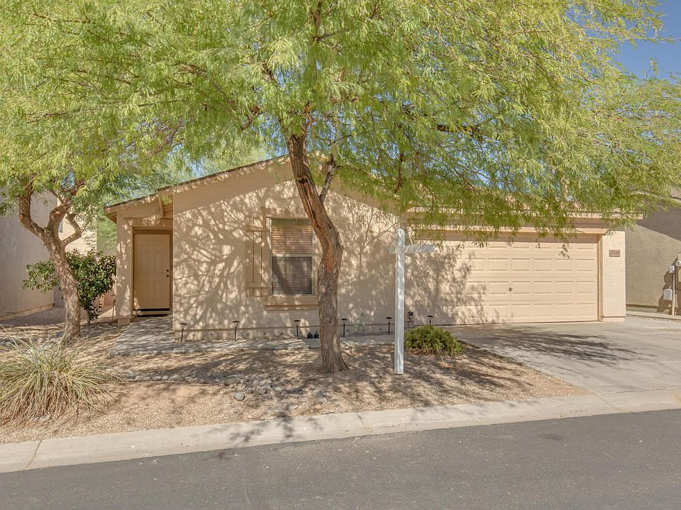 1st image of 2558 E Meadow Land Dr