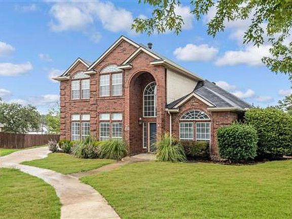 2nd image of 7744 Bridlewood Ct