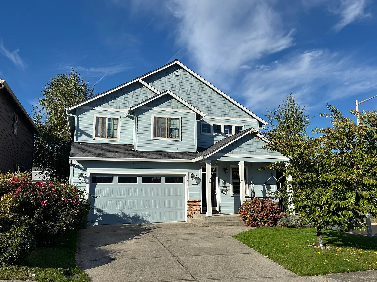 1 bed, 1.5 bath, 2090 sqft, $800 — Photo 1