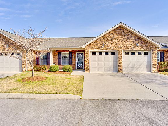 3rd image of 1203 Applebrook Dr