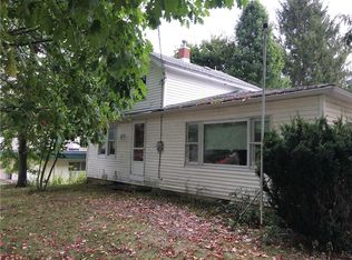 910 Mead Ave, Corry, PA 16407