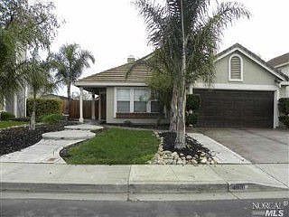 2nd image of 460 Harvest Cir