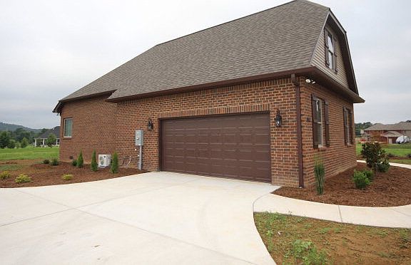 2nd image of 995 Brotherton Dr